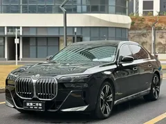 2023 BMW 7 Series 740Li Leading Luxury Package, чёрный — фото 3