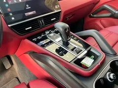 2022 Porsche Cayenne 3.0T, чёрный — фото 5