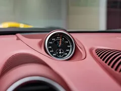 2022 Porsche 718 Boxster T 2.0T — фото 14