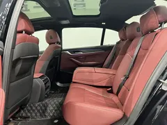 2023 BMW 5 Series 5 530Li M, чёрный — фото 20