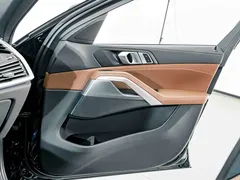 2022 BMW X6 M, чёрный — фото 13