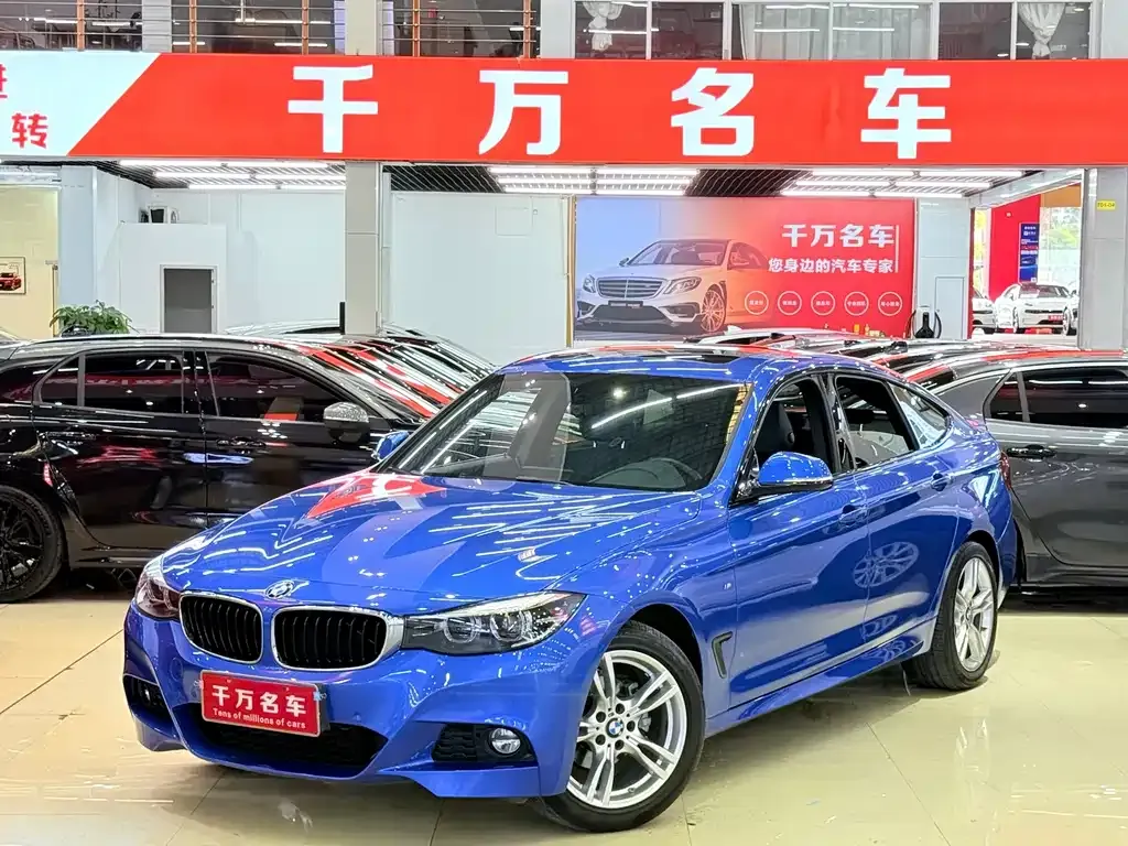 2020 BMW 3 Series 3 GT 320i M