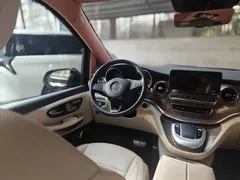 2021 Mercedes-Benz V-Class V 260 L Premium, чёрный — фото 4