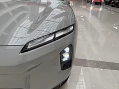 2025 Nio ET5T 75kWh Touring — фото 17