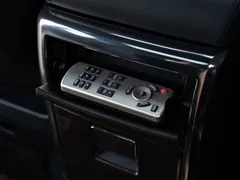 2021 Toyota Alphard Hybrid 2.5L Premium, чёрный — фото 25