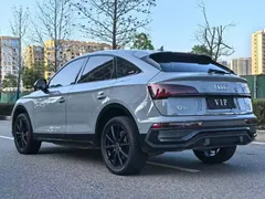 2021 Audi Q5L Sportback 40 TFSI — фото 7