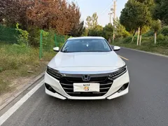 2022 Honda Accord Hybrid 2.0L, белый — фото 2