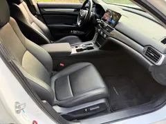 2022 Honda Accord Hybrid 2.0L, белый — фото 7