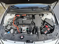 2022 Honda Accord Hybrid 2.0L, белый — фото 11