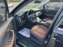 2021 Audi Q7 55 TFSI quattro S line, чёрный — фото 9