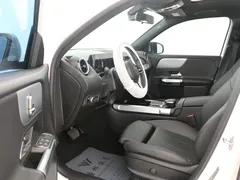 2022 Mercedes-Benz GLB 200, белый — фото 4