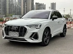 2022 Audi Q3 45 TFSI quattro Fashion Sport, белый — фото 1