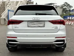 2022 Audi Q3 45 TFSI quattro Fashion Sport, белый — фото 4