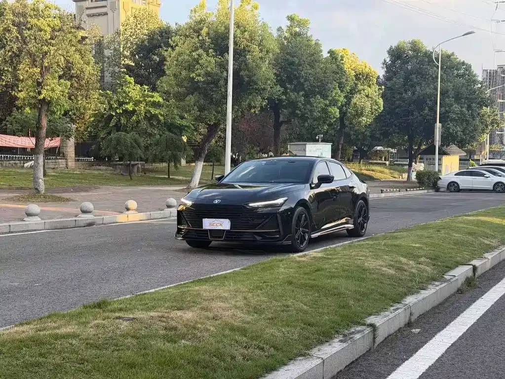 2022 Changan UNI-V 1.5T Sport