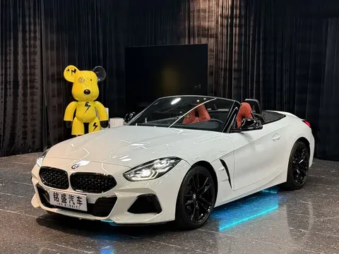2023 BMW Z4 25i M