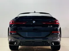 2022 BMW X6, чёрный — фото 7