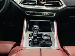 2022 BMW X6, чёрный — фото 10