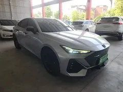 2022 Changan UNI-V 1.5T Premium — фото 4
