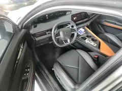 2022 Changan UNI-V 1.5T Premium — фото 16