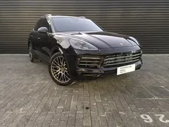 2022 Porsche Cayenne 3.0T Platinum, чёрный — фото 2