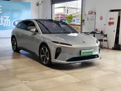 2024 Nio ET5T 75kWh Touring, синий — фото 3