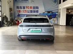 2024 Nio ET5T 75kWh Touring, синий — фото 8
