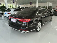 2021 Audi A8L 50 TFSI quattro, чёрный — фото 4