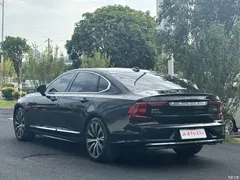 2024 Volvo S90 B5 Zhiyuan Luxury, чёрный — фото 4