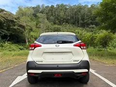 2021 Nissan Kicks 1.5L XL CVT, белый — фото 8