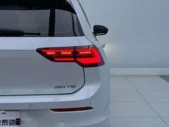 2021 Volkswagen Golf 280TSI DSG R-Line, белый — фото 5