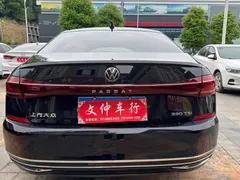 2022 Volkswagen Passat 330TSI Elite, чёрный — фото 5