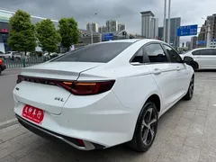 2022 Geely Emgrand L 1.4T CVT, белый — фото 4