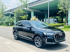 2022 Audi Q7 55 TFSI quattro S line, чёрный — фото 3