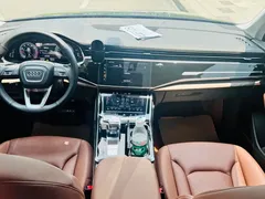 2022 Audi Q7 55 TFSI quattro S line, чёрный — фото 5