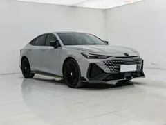2023 Changan UNI-V 2.0T — фото 2