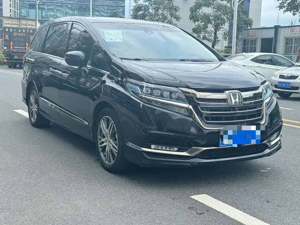 2019 Honda Elysion 2.0L Hybrid Luxury