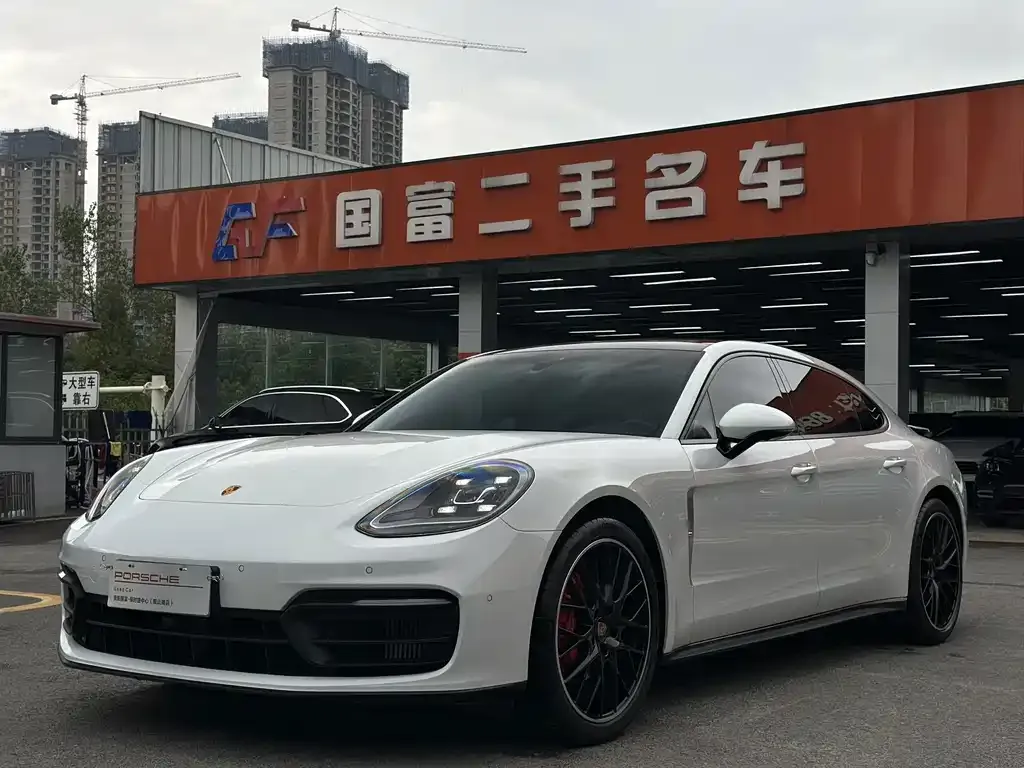 2023 Porsche Panamera 4 Executive 2.9T