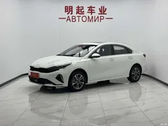 2023 Kia K3 1.5L CVT Luxury, белый — фото 1