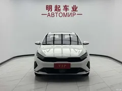 2023 Kia K3 1.5L CVT Luxury, белый — фото 2