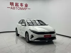 2023 Kia K3 1.5L CVT Luxury, белый — фото 3