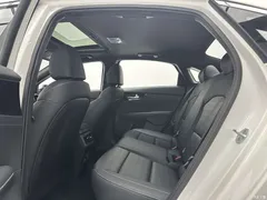 2023 Kia K3 1.5L CVT Luxury, белый — фото 6