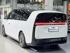 2025 Li Auto MEGA Home, белый — фото 11