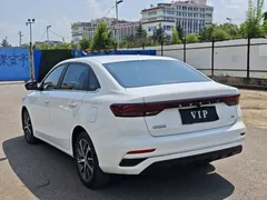 2022 Geely Emgrand 1.5L CVT, белый — фото 9