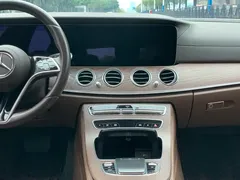2022 Mercedes-Benz E-Class E 350 e L, чёрный — фото 19