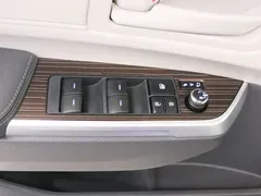 2023 Toyota Granvia 2.5L Hybrid Comfort, чёрный — фото 14