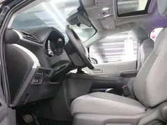 2023 Toyota Granvia 2.5L Hybrid Comfort, чёрный — фото 16