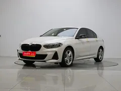 2021 BMW 1 Series 1 120i M, белый — фото 1