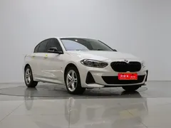 2021 BMW 1 Series 1 120i M, белый — фото 3