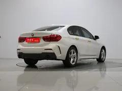 2021 BMW 1 Series 1 120i M, белый — фото 5