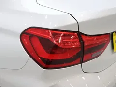 2021 BMW 1 Series 1 120i M, белый — фото 19
